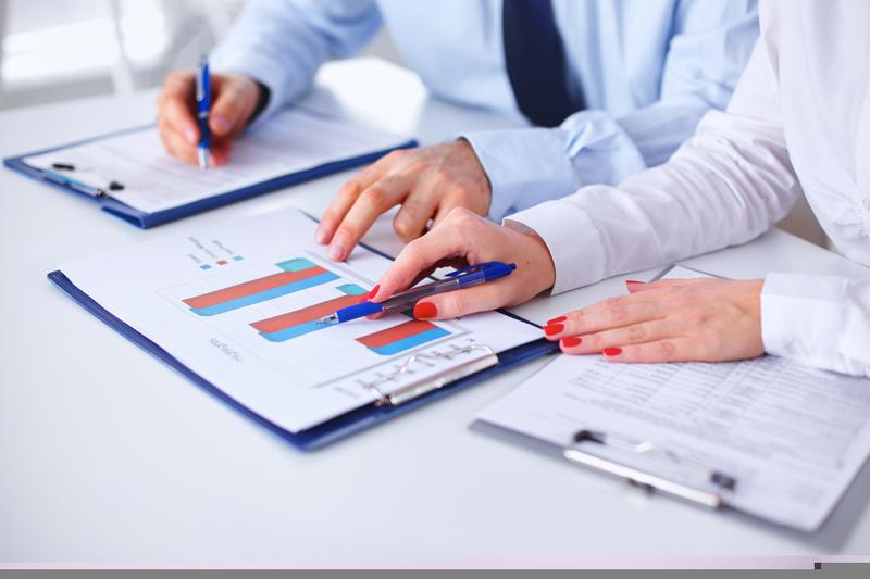 SRF Shares Slide as Technical Breakdown Overshadows Strong Q3 Performance