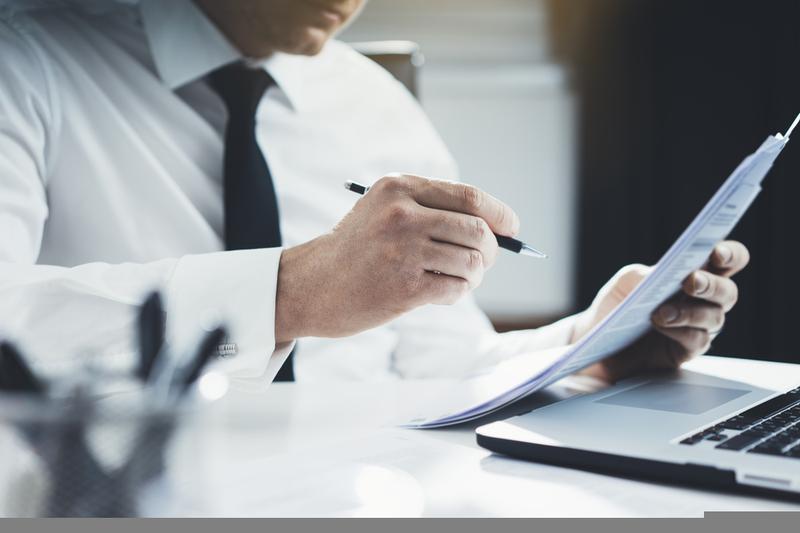 US Sanctions Bill Signals 500% Tariff Risk for Russian Oil Buyers, India in Spotlight